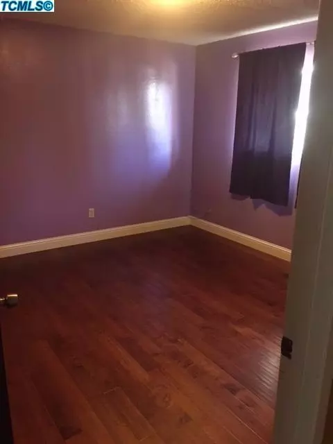 3424 W Iris Ave, Visalia, CA 93277 photo 8