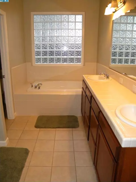 2285 E Duff Ave, Reedley, CA 93654 photo 20