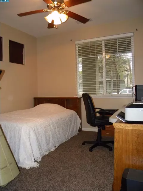 2285 E Duff Ave, Reedley, CA 93654 photo 8