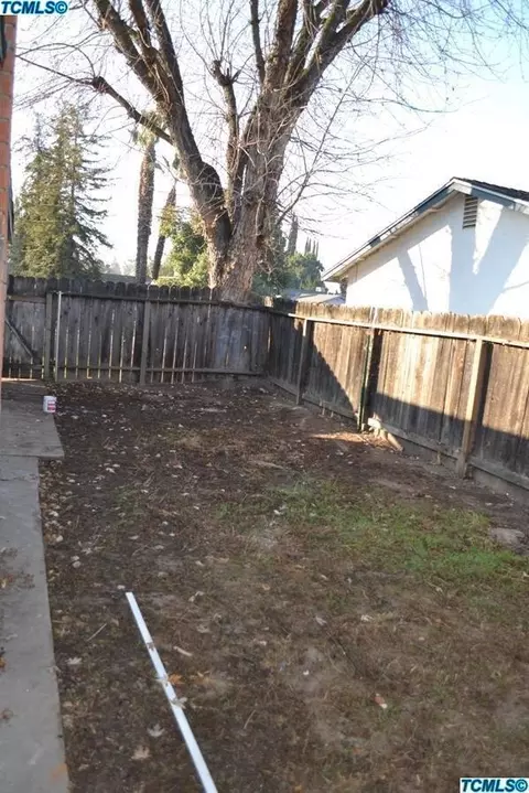 1100 E Feemster Ave, Visalia, CA 93292 photo 26