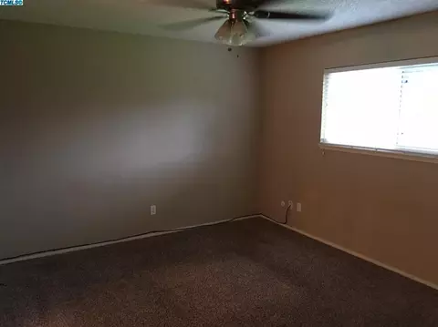 1100 E Feemster Ave, Visalia, CA 93292 photo 21