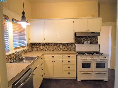 132 N Orange Ave, Exeter, CA 93221 photo 14
