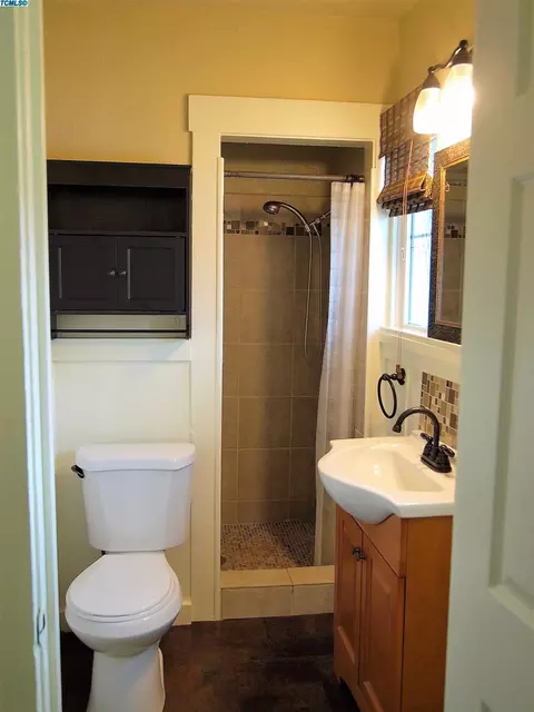 132 N Orange Ave, Exeter, CA 93221 photo 23