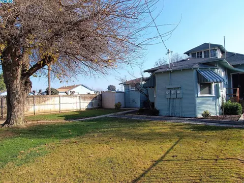 132 N Orange Ave, Exeter, CA 93221 photo 32