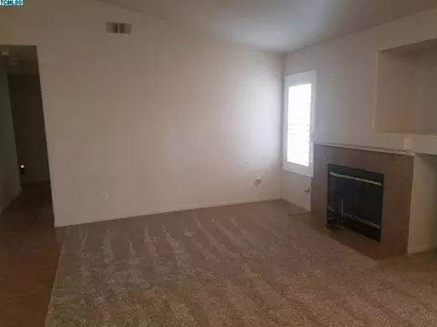 4216 E Paradise Ave, Visalia, CA 93292 photo 5