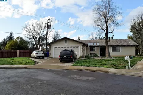 821 Woods Pl, Exeter, CA 93221 photo 1