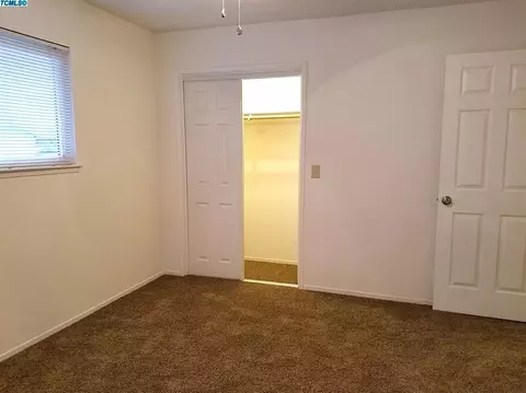 333 E Hazelwood Dr, Lemoore, CA 93245 photo 11