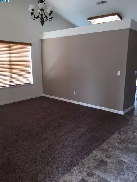4240 E Feemster Ave, Visalia, CA 93292 photo 5