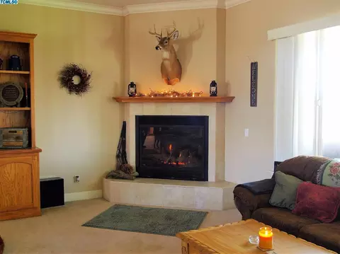 101 Atwood Ave, Exeter, CA 93221 photo 9