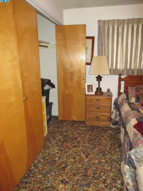1634 E Bardsley Ave, Tulare, CA 93274 photo 27