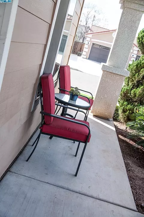 1709 Arneis Ave, Tulare, CA 93274 photo 6
