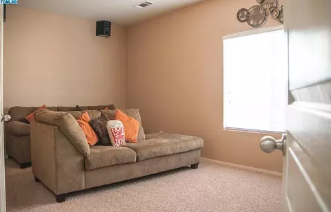 1709 Arneis Ave, Tulare, CA 93274 photo 27