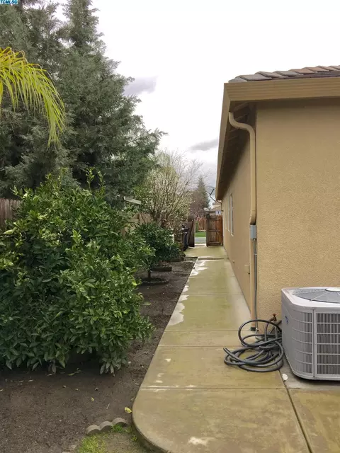 3077 Ryan Ave, Tulare, CA 93274 photo 34