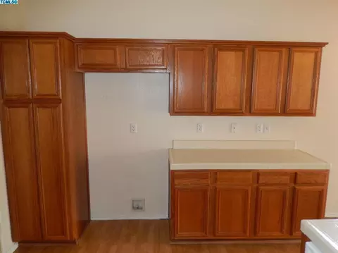 4028 E Meadow Ave, Visalia, CA 93292 photo 6