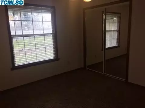 303 S Cornucopia, Exeter, CA 93221 photo 15