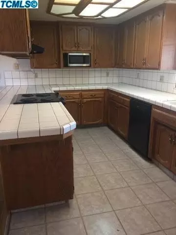 303 S Cornucopia, Exeter, CA 93221 photo 9