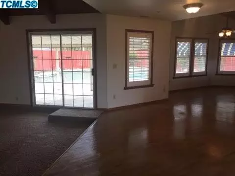 303 S Cornucopia, Exeter, CA 93221 photo 11