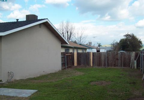 534 Nelson St, Exeter, CA 93221 photo 9