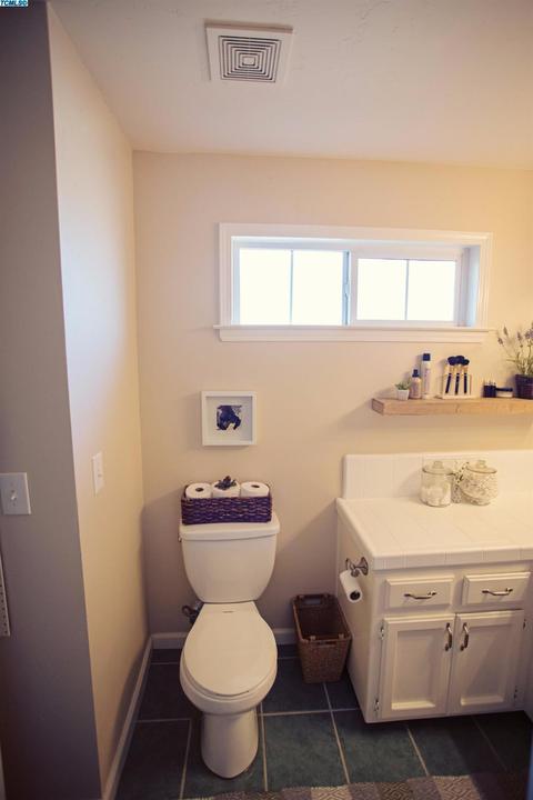 1032 W Iris Ave, Visalia, CA 93277 photo 59