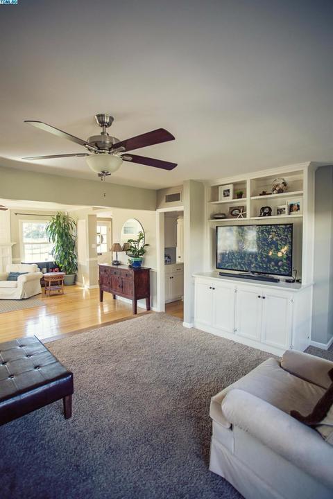 1032 W Iris Ave, Visalia, CA 93277 photo 21