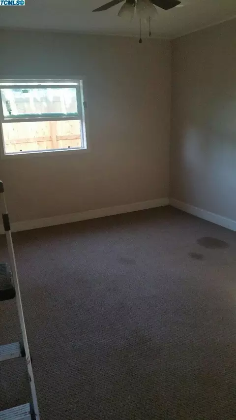 15775 Beechwood Ave, Ivanhoe, CA 93235 photo 4