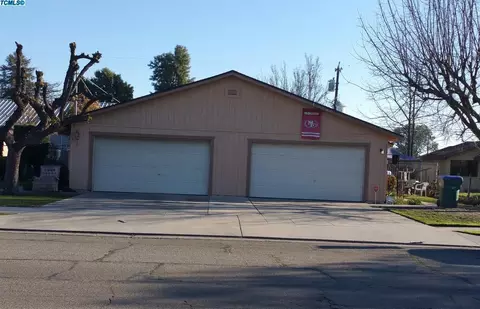 213 S 7th St, Fowler, CA 93625 photo 1
