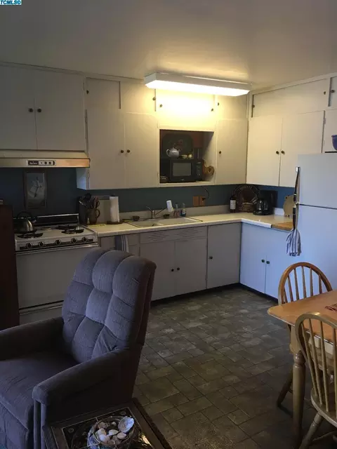 34 11th St, Cayucos, CA 93430 photo 4