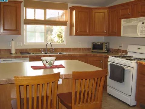 42266 S Fork Dr, Three Rivers, CA 93271 photo 12