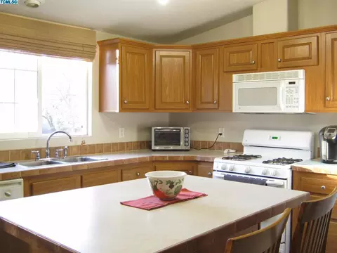 42266 S Fork Dr, Three Rivers, CA 93271 photo 11