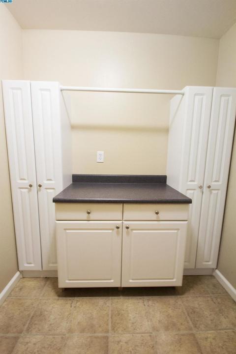 2143 E Arlen Ave, Visalia, CA 93292 photo 40