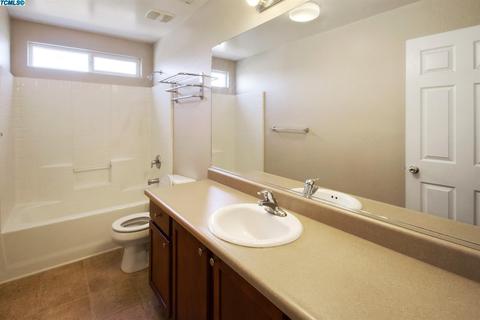 2143 E Arlen Ave, Visalia, CA 93292 photo 39