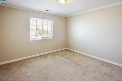 2143 E Arlen Ave, Visalia, CA 93292 photo 37