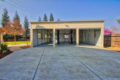 2143 E Arlen Ave, Visalia, CA 93292 photo 12