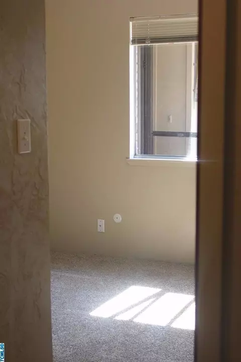 1016 E Feemster Ave, Visalia, CA 93292 photo 16