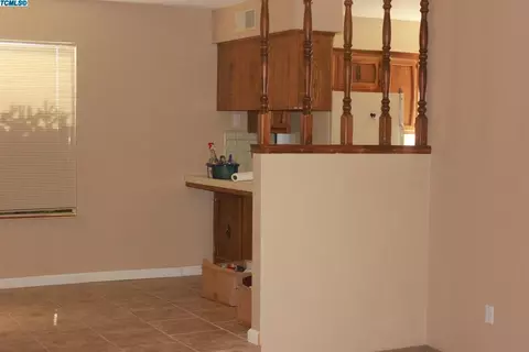 1016 E Feemster Ave, Visalia, CA 93292 photo 12