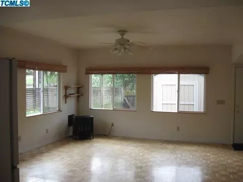 40716 Cherokee Oaks Dr, Three Rivers, CA 93271 photo 8