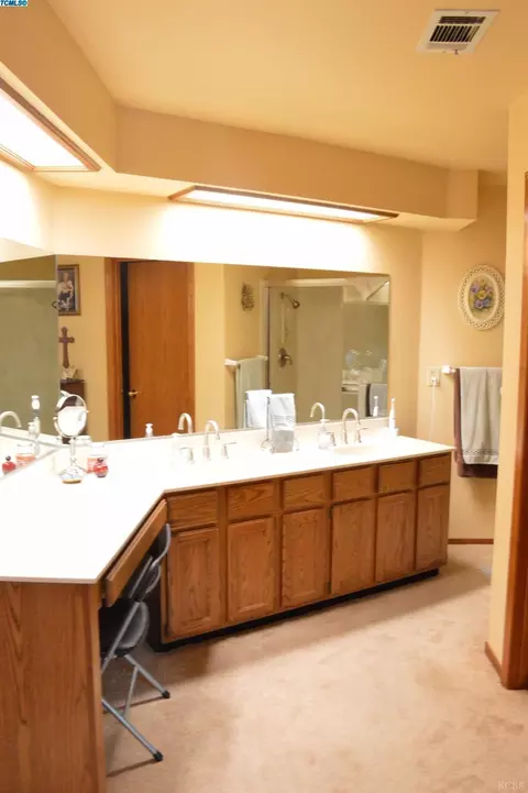 1452 Maple Ct, Lemoore, CA 93245 photo 17