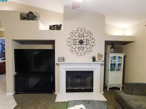 4100 E Westcott Ave, Visalia, CA 93292 photo 7