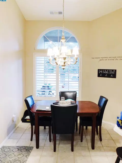 4100 E Westcott Ave, Visalia, CA 93292 photo 12