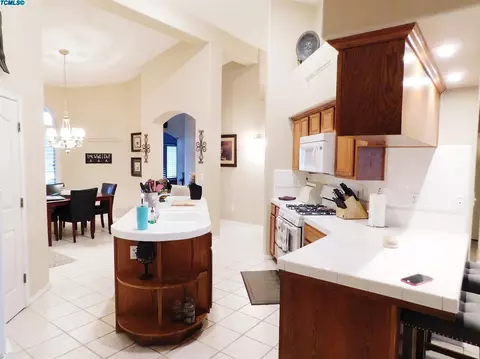 4100 E Westcott Ave, Visalia, CA 93292 photo 9