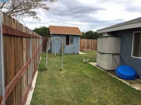 33060 Scott Rd, Ivanhoe, CA 93235 photo 11