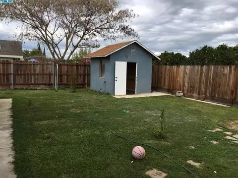 33060 Scott Rd, Ivanhoe, CA 93235 photo 12