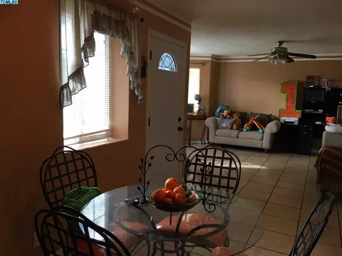 33060 Scott Rd, Ivanhoe, CA 93235 photo 4