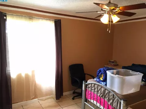 33060 Scott Rd, Ivanhoe, CA 93235 photo 9
