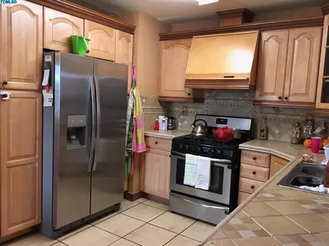 33060 Scott Rd, Ivanhoe, CA 93235 photo 3