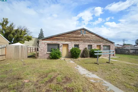 307 S Crespi Ave, Exeter, CA 93221 photo 2