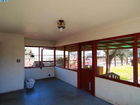 315 N Orange Ave, Exeter, CA 93221 photo 9