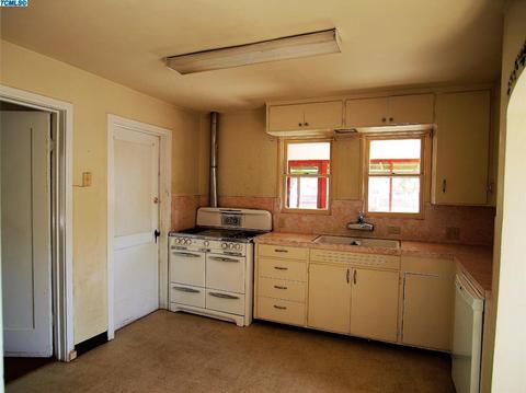 315 N Orange Ave, Exeter, CA 93221 photo 7