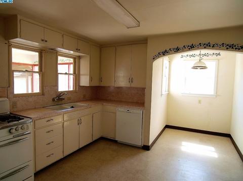 315 N Orange Ave, Exeter, CA 93221 photo 8