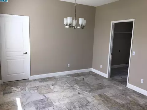 2233 E La Vida Ave, Visalia, CA 93292 photo 7